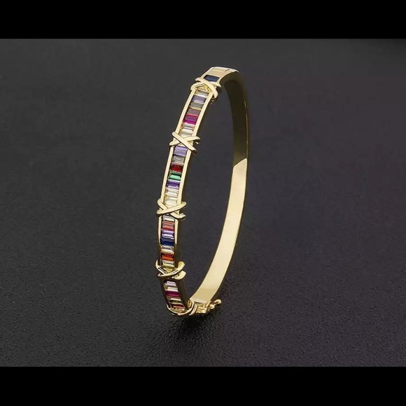 Multi colored bracelet - Picture 4 of 16